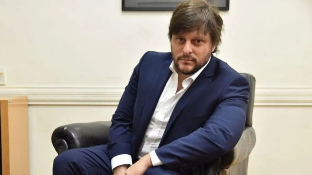 El peronismo y Santoro cada vez más lejos 