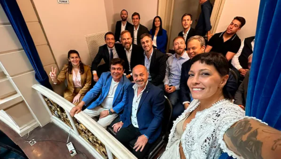 Intendentes de todos los frentes buscan espacios en las listas para las legislativas&nbsp;bonaerenses