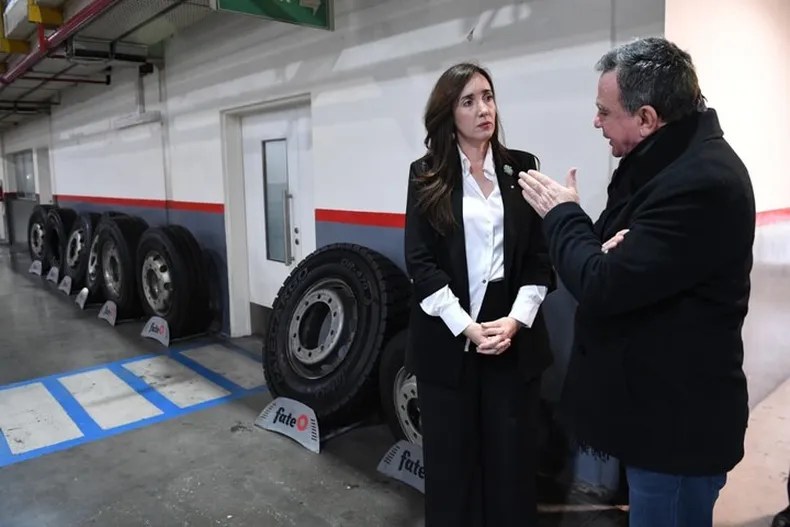 Villarruel visitó FATE y recibió un duro reclamo del gremio del&nbsp;neumático