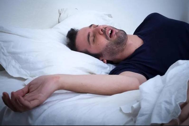 Las razones por las que se ronca más durante&nbsp;diciembre