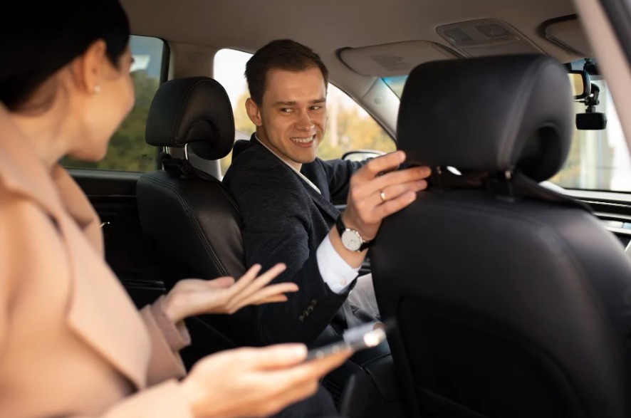 Cómo es el trabajo de los choferes dedicados al traslado de pasajeros