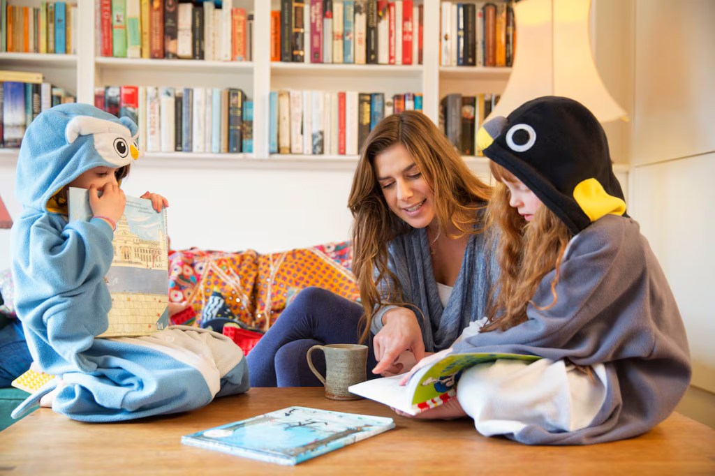 Adolescentes que leen desarrollan una ventaja cognitiva frente a quienes no lo&nbsp;hacen